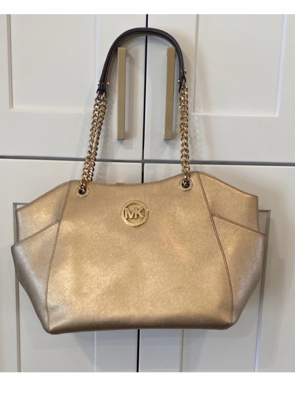 Michael Kors Metallic Gold Chain-Handle Tote - Picture 4 of 10